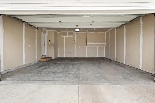 $289,000 | 907 30th Avenue West, West Fargo, ND 58078