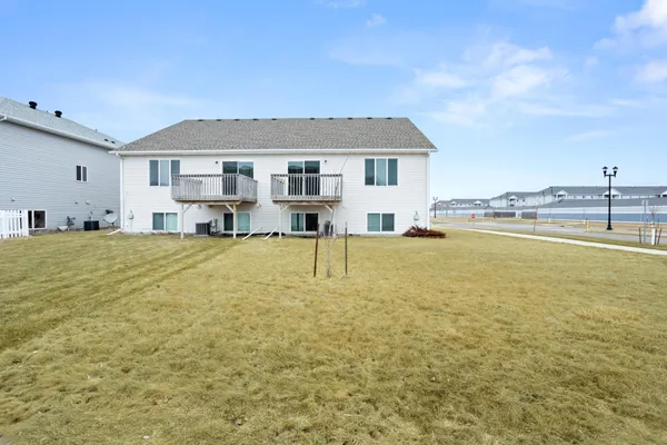$289,000 | 907 30th Avenue West, West Fargo, ND 58078