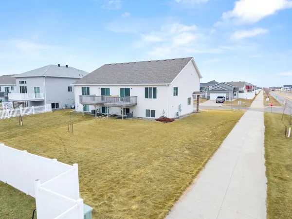 $289,000 | 907 30th Avenue West, West Fargo, ND 58078