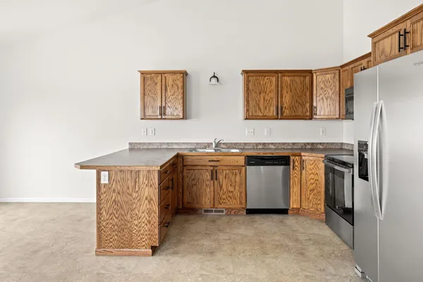 $289,000 | 907 30th Avenue West, West Fargo, ND 58078