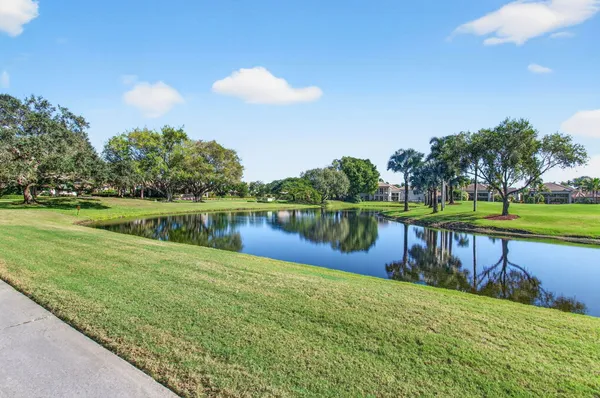 $13,000 | 2512 Coco Plum Boulevard, Unit 1304, Boca Raton, FL 33496