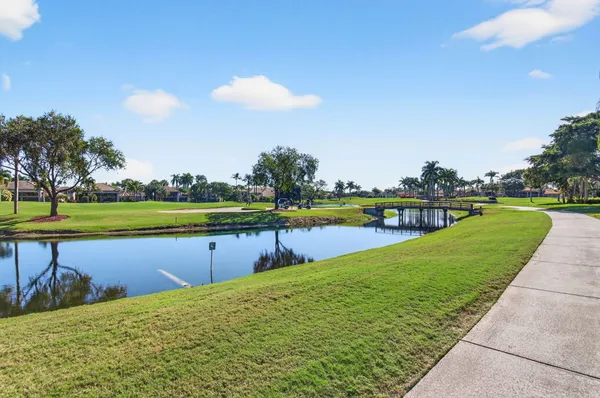 $13,000 | 2512 Coco Plum Boulevard, Unit 1304, Boca Raton, FL 33496