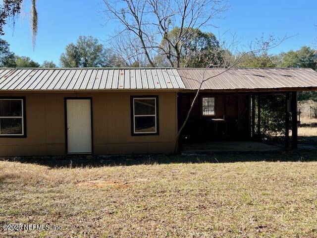 788 Keuka Road Hawthorne, FL 32640 - Photo 40 of 45 788 keuka sideview of garage