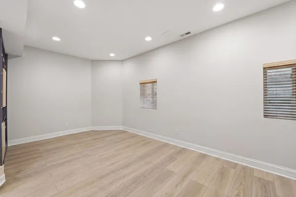 $8,250 | 2181 2nd Street, Northbrook, IL 60062