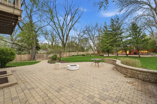 $8,250 | 2181 2nd Street, Northbrook, IL 60062