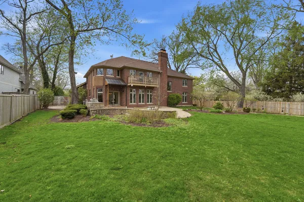 $8,250 | 2181 2nd Street, Northbrook, IL 60062