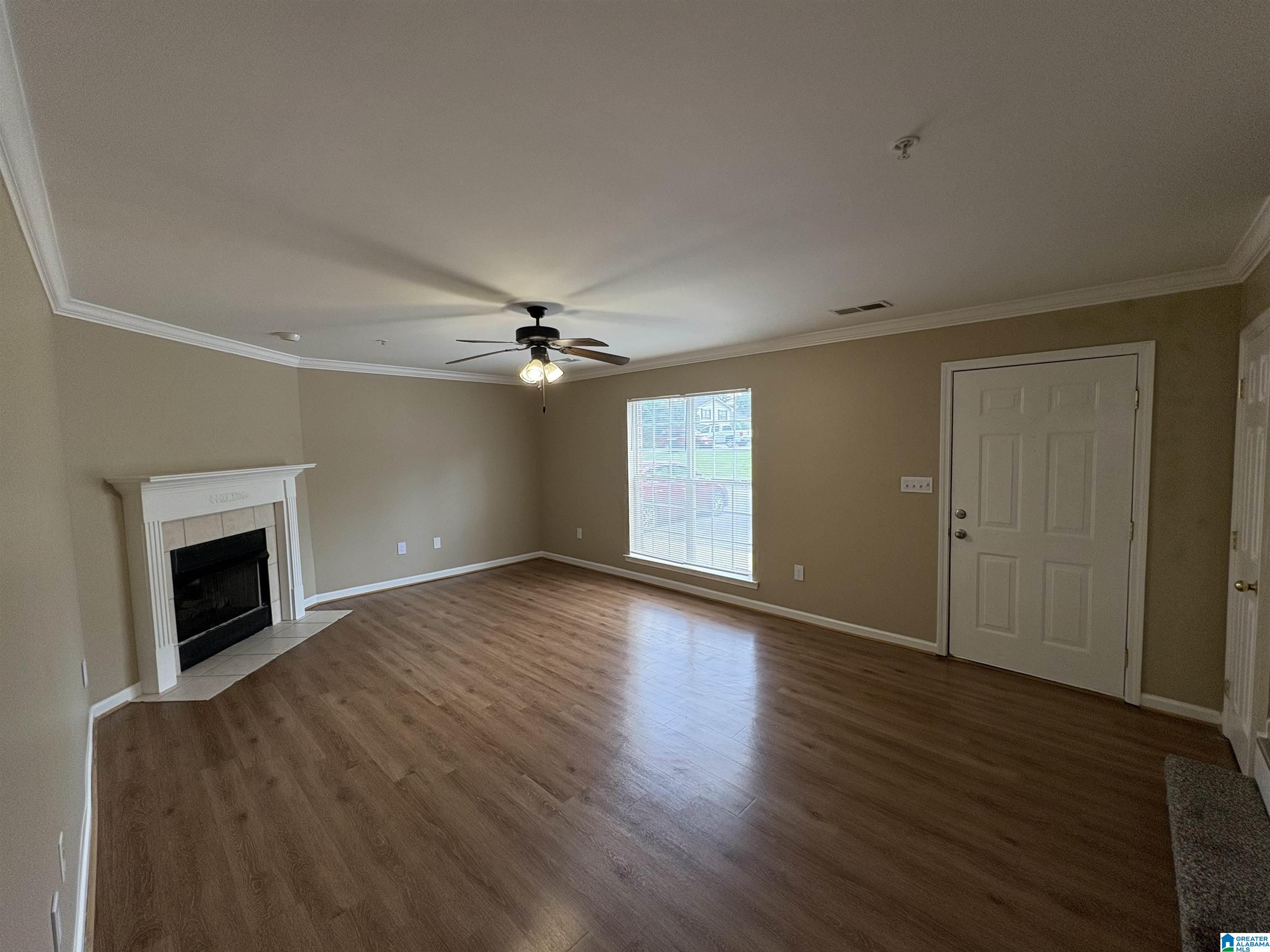 1114 Thompson Road Alabaster, AL 35007 - Photo 5 of 34