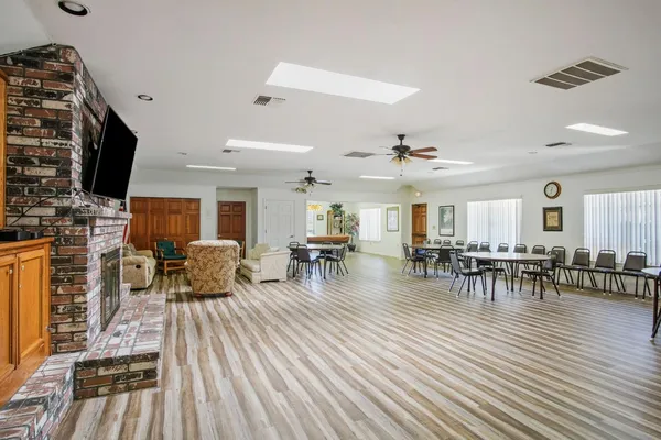 $449,900 | 2185 Garden Cir Drive West, Manteca, CA 95336