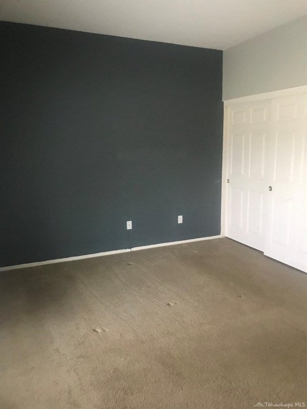 914 Clearview Street Tehachapi, CA 93561 - Photo 14 of 18 master bedroom