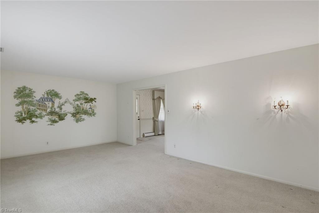 8003 Clinard Farms Road High Point, NC 27265 - Photo 6 of 40