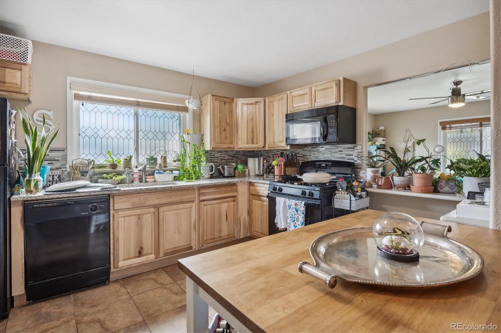 16185 South Golden Road Golden, CO 80401 - Photo 8 of 31 Gallery Image 8