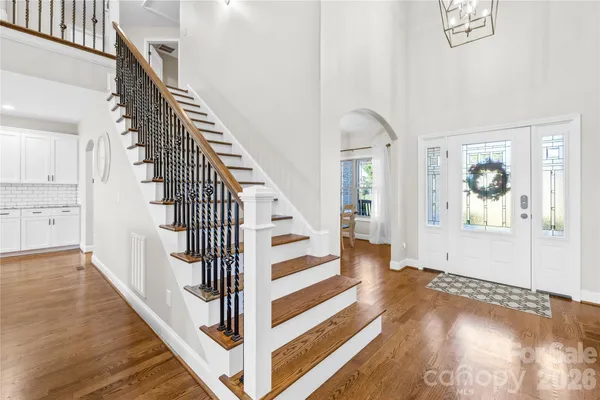$694,500 | 895 Oak Ridge Farms Circle, Newton, NC 28658