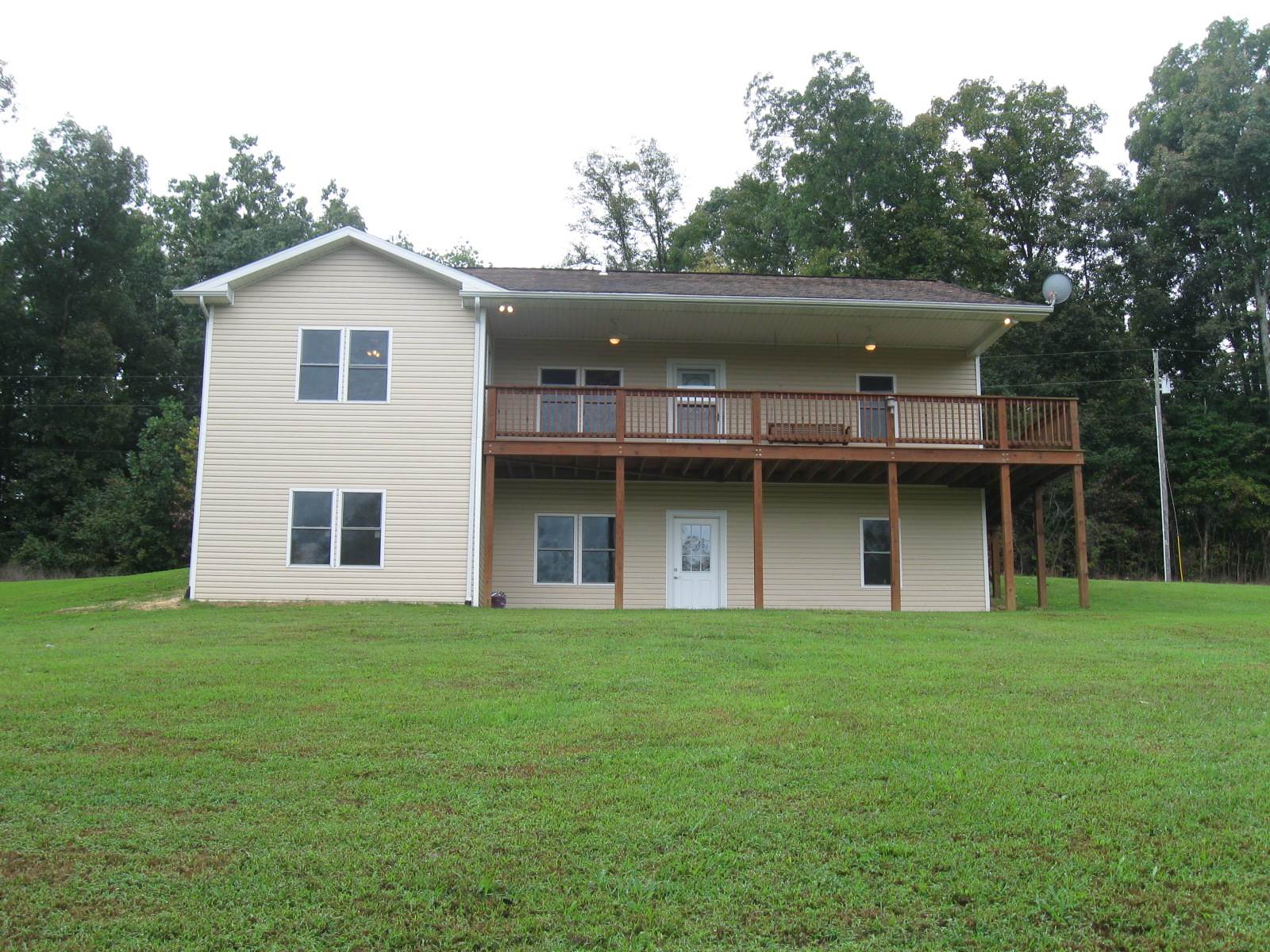 14950 Vista Ridge Derby, IN 47525 - Photo 1 of 36 Gallery Image 1