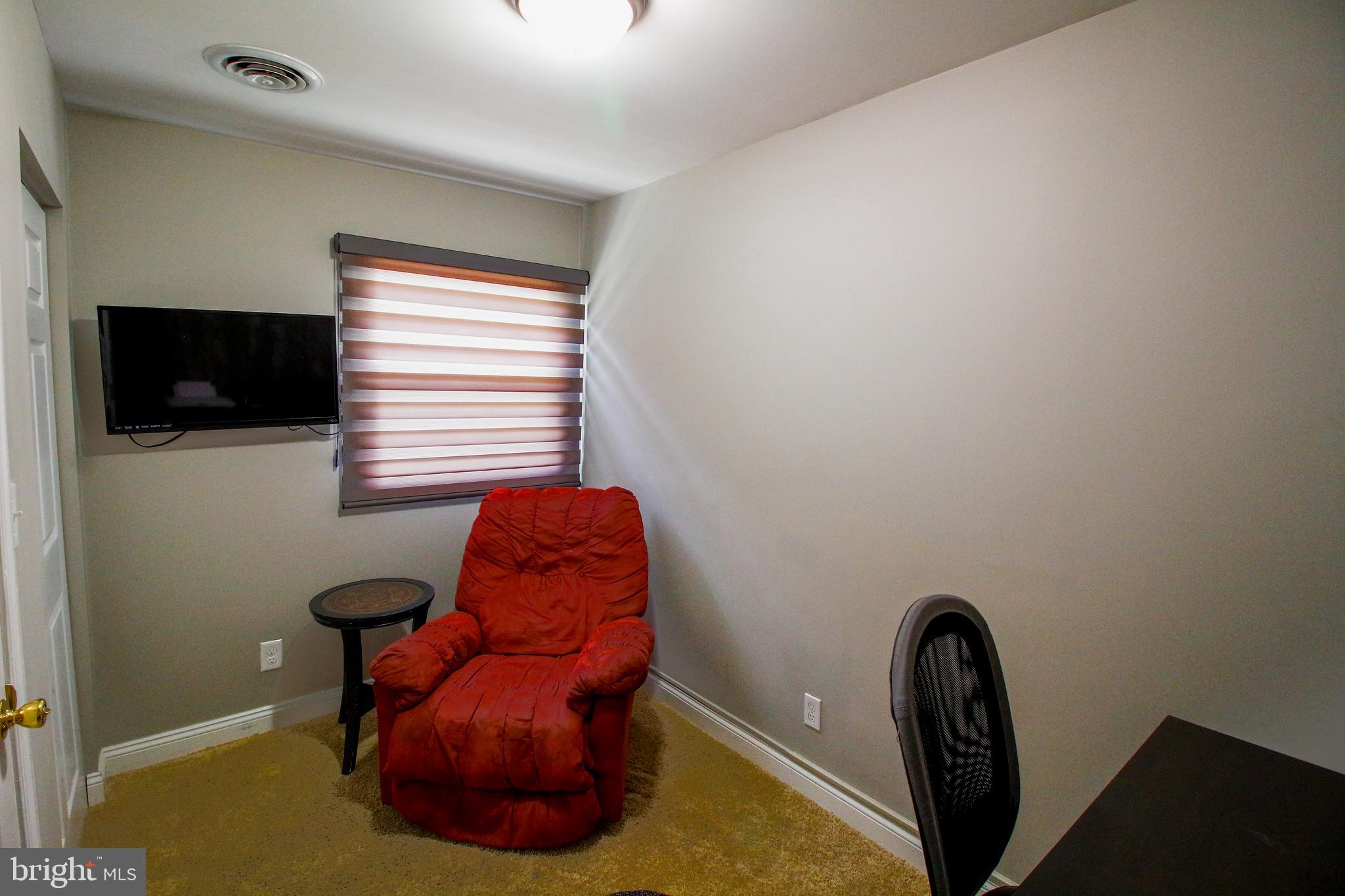 412 Trimble Road Joppa, MD 21085 - Photo 15 of 20 Third bedroom/office