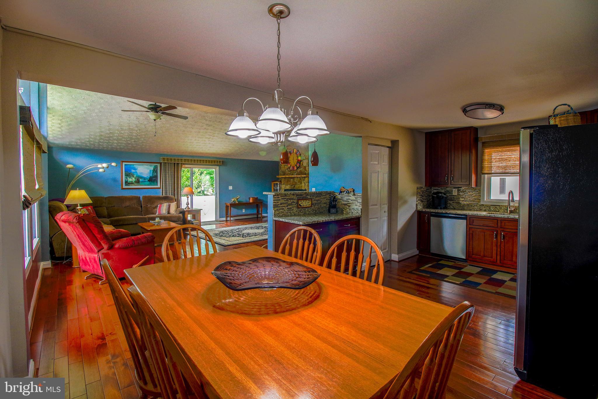 412 Trimble Road Joppa, MD 21085 - Photo 7 of 20 Dining room/Kitchen combination