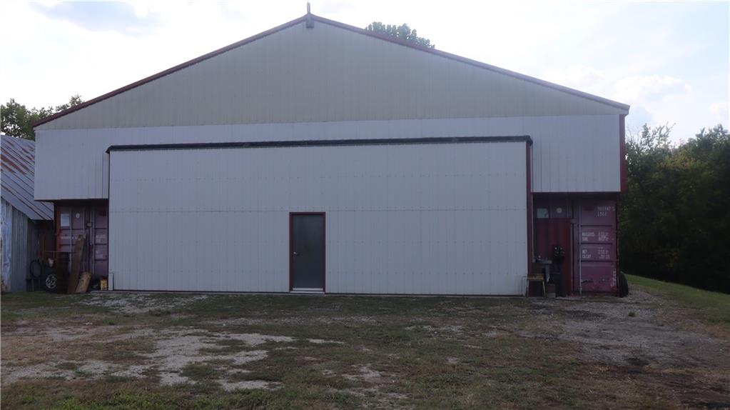3387 Butler Road Richmond, KS 66080 - Photo 6 of 17