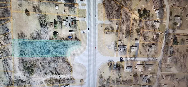 $70,000 | 1800 South M 291 Highway, Independence, MO 64050