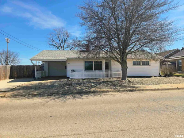 $142,500 | 815 North 1st Avenue, Canton, IL 61520