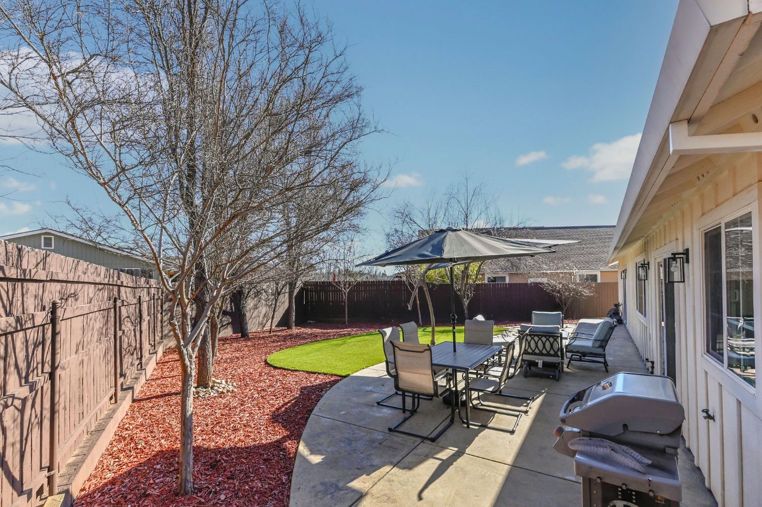 333 Oak Tree Circle Murphys, CA 95247 - Photo 59 of 88 a view of a swimming pool with a lounge chairs
