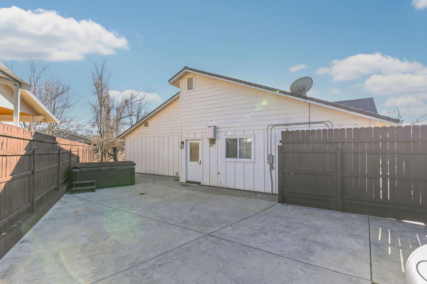 333 Oak Tree Circle Murphys, CA 95247 - Photo 63 of 88 a view of a house with a yard