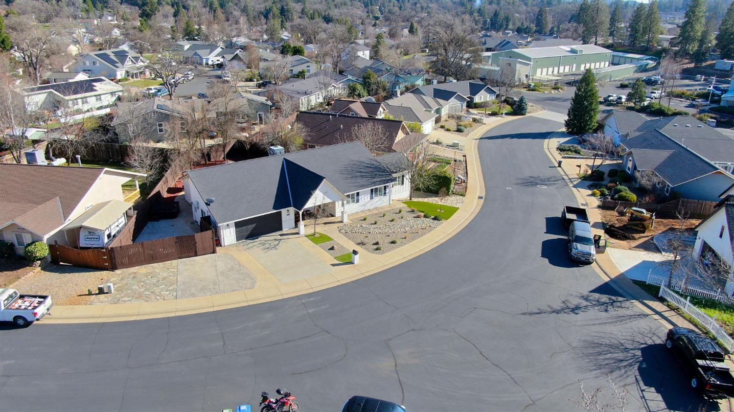 333 Oak Tree Circle Murphys, CA 95247 - Photo 78 of 88 an aerial view of a house with a swimming pool and outdoor seating