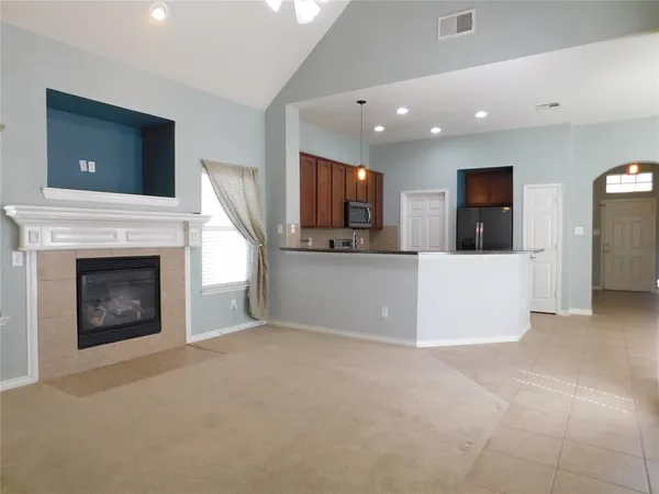 $1,995 | 1104 Hayden Lane, Savannah, TX 76227