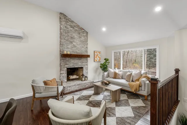 $4,500 | 7 Old North Road, Hudson, MA 01749