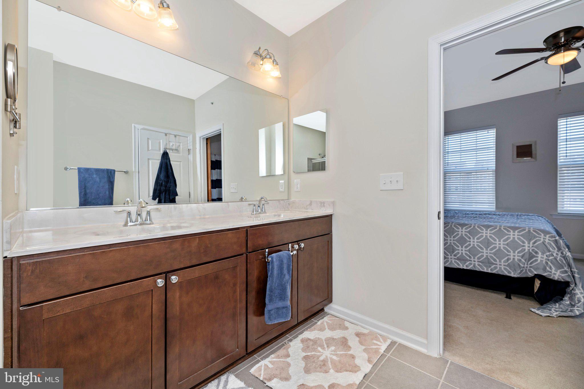 6082 Forum Square Frederick, MD 21703 - Photo 19 of 45 Primary Bathroom