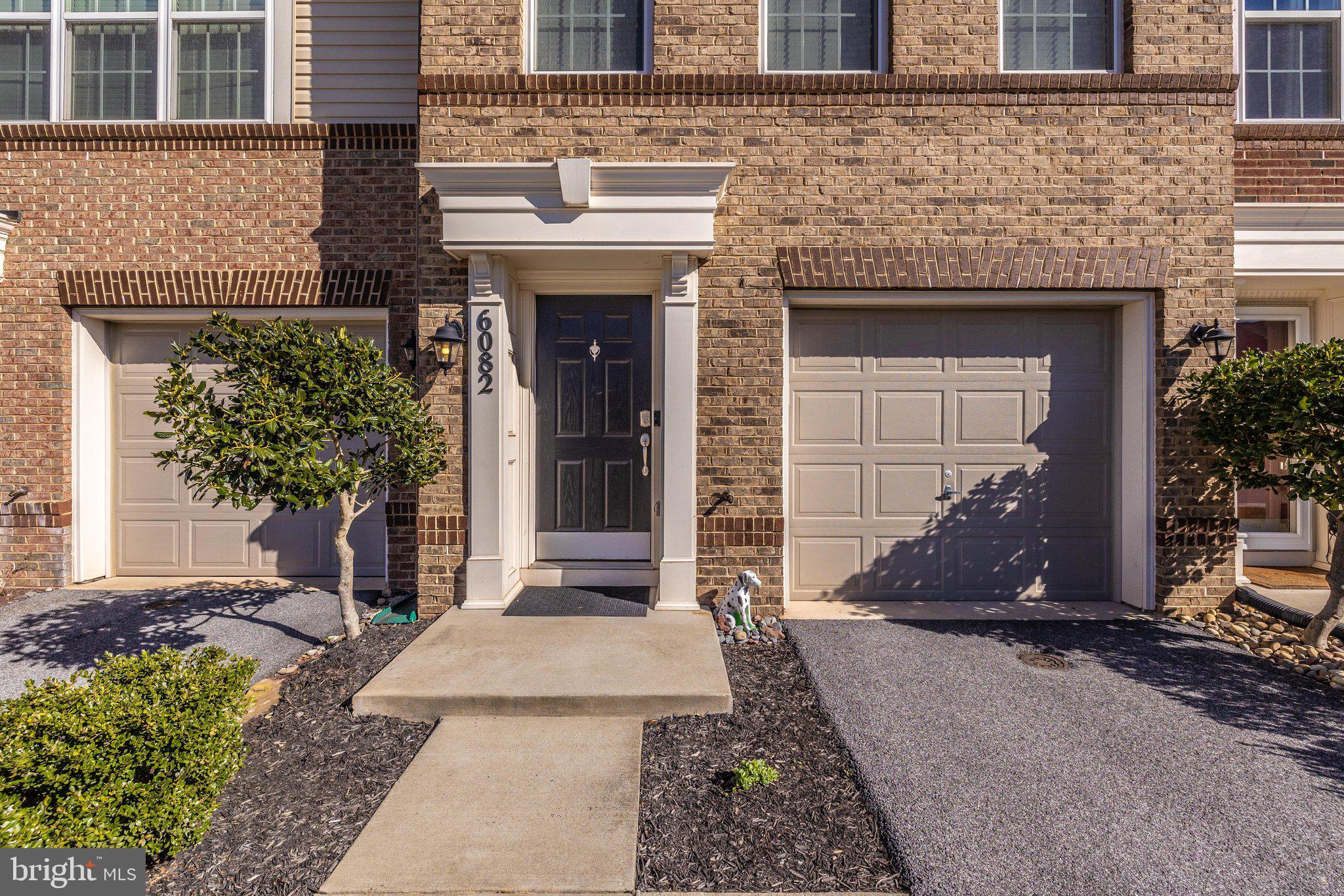 6082 Forum Square Frederick, MD 21703 - Photo 2 of 45 Exterior Front