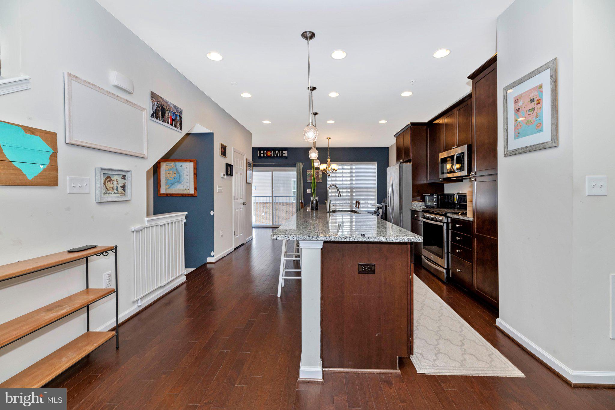 6082 Forum Square Frederick, MD 21703 - Photo 5 of 45 Kitchen
