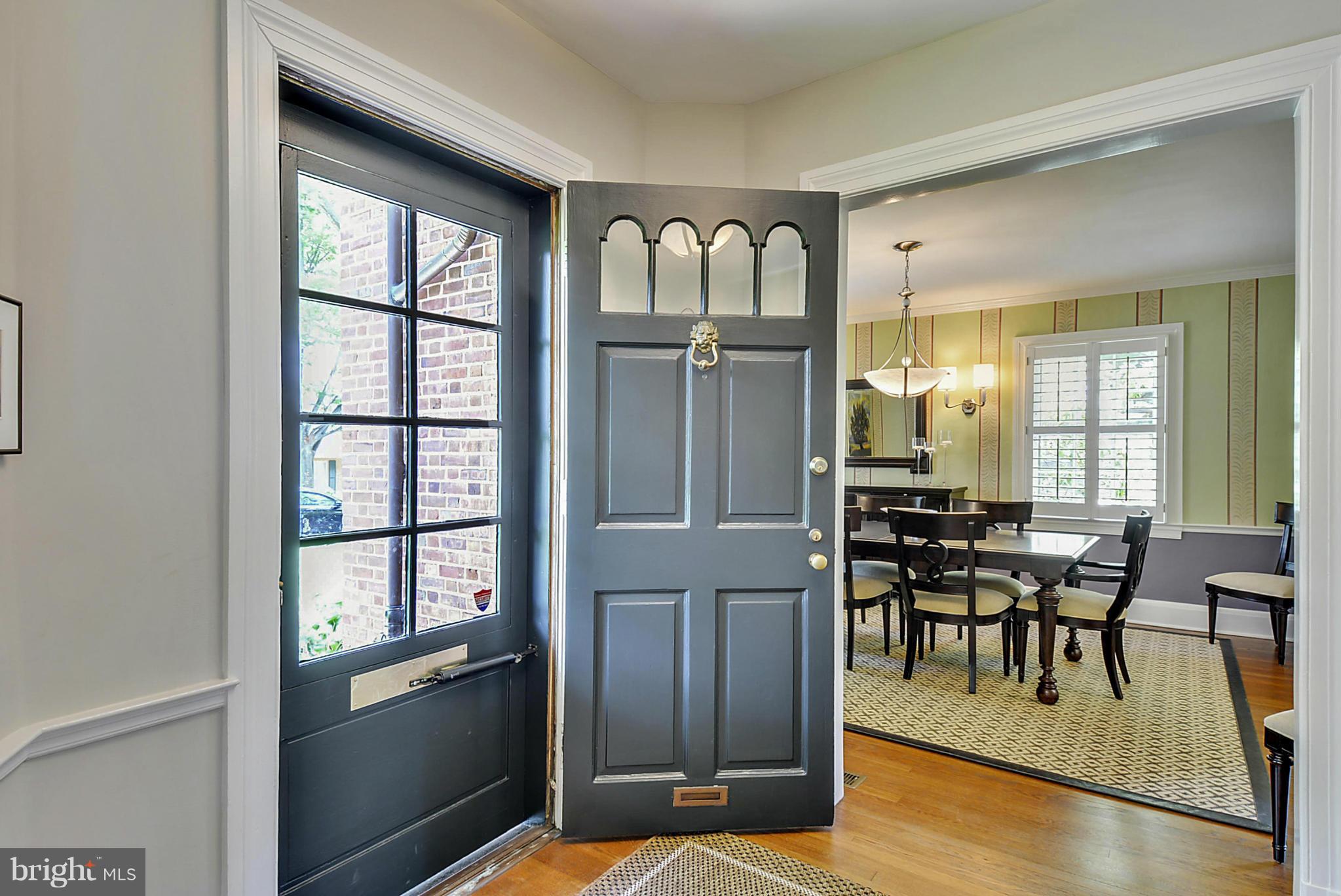 209 Upnor Road Baltimore, MD 21212 - Photo 29 of 30 Welcoming entrance to well maintained home