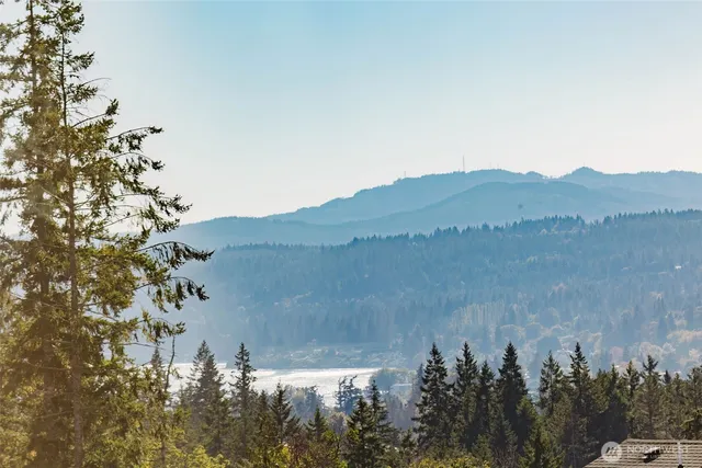 $669,000 | 2074 Northwest Winterset Lane, Silverdale, WA 98383