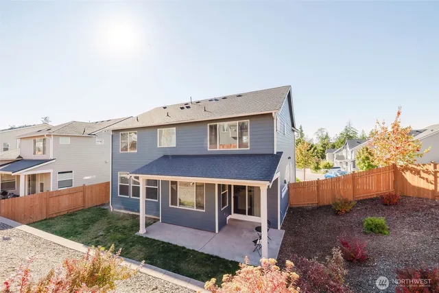 $669,000 | 2074 Northwest Winterset Lane, Silverdale, WA 98383