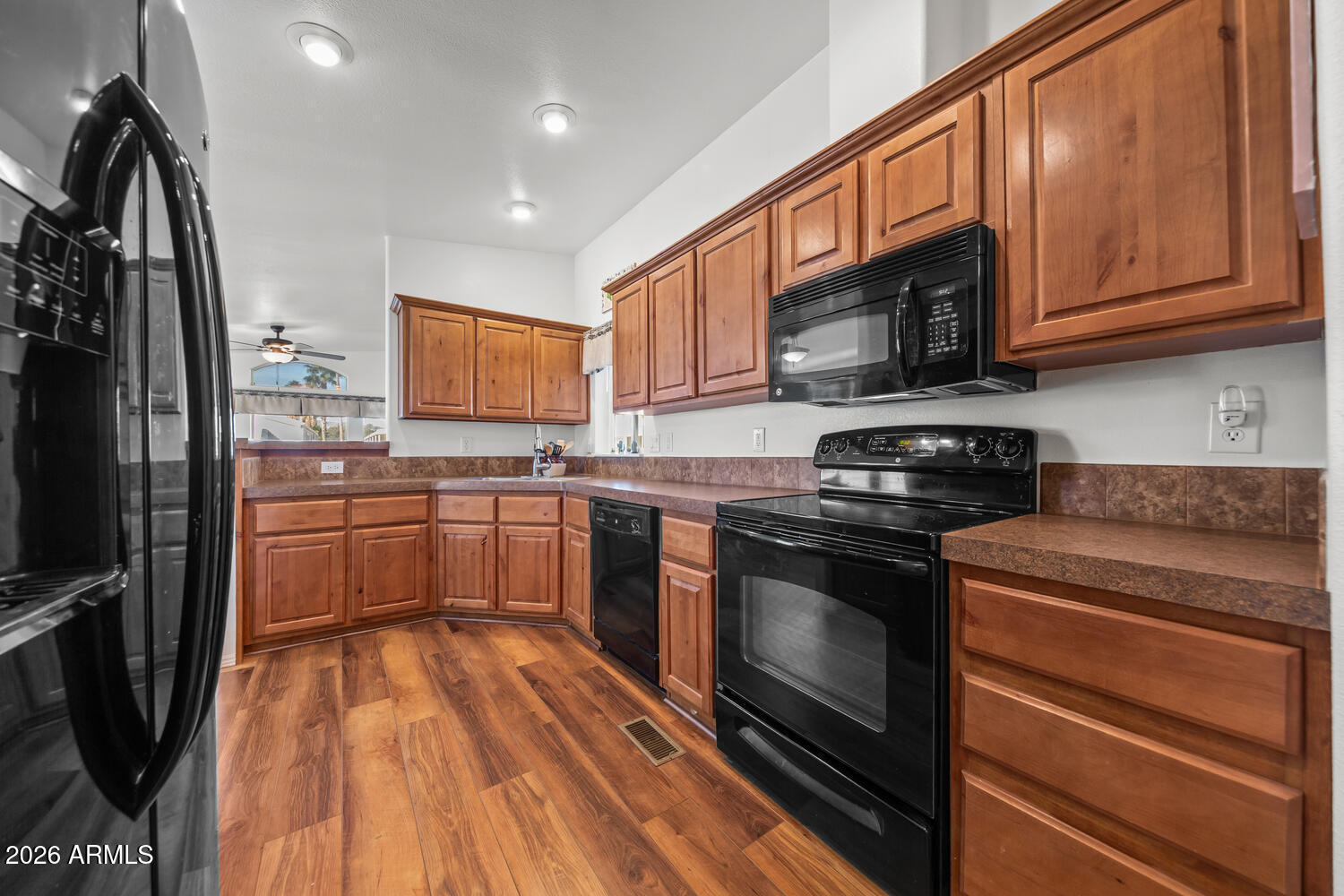 17200 West Bell Road, Unit 1658 Surprise, AZ 85374 - Photo 14 of 36 012-008-BV3A7781-1500x1000
