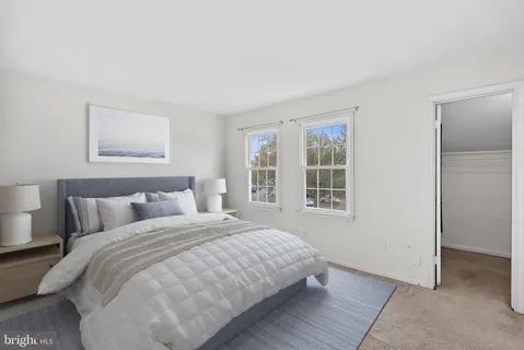 $300,000 | 14463 Rustling Leaves Lane, Centreville, VA 20121