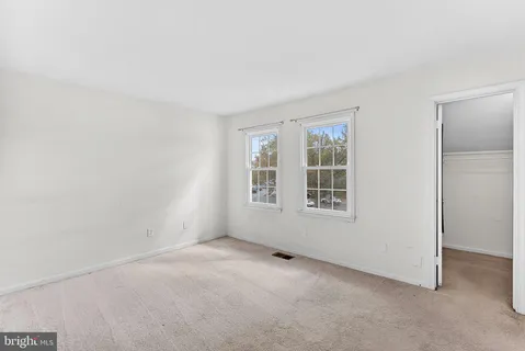 $300,000 | 14463 Rustling Leaves Lane, Centreville, VA 20121