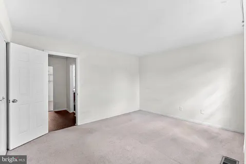 $300,000 | 14463 Rustling Leaves Lane, Centreville, VA 20121