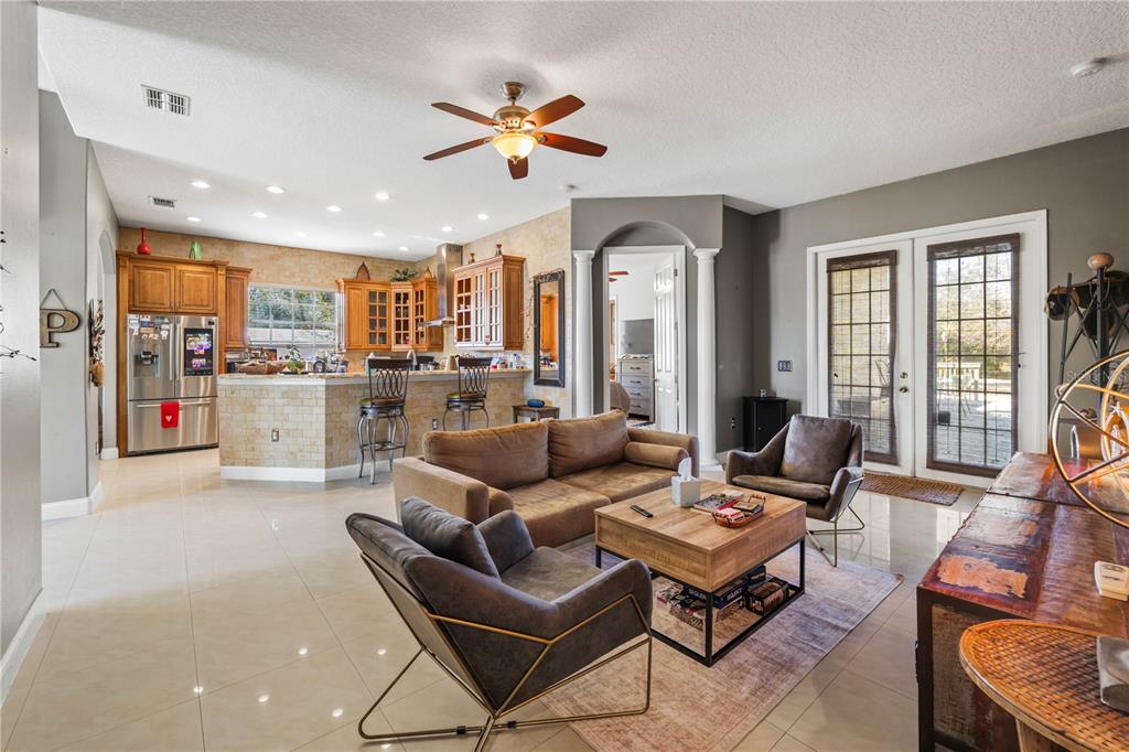 11622 Timber Ridge Drive Tampa, FL 33625 - Photo 6 of 43