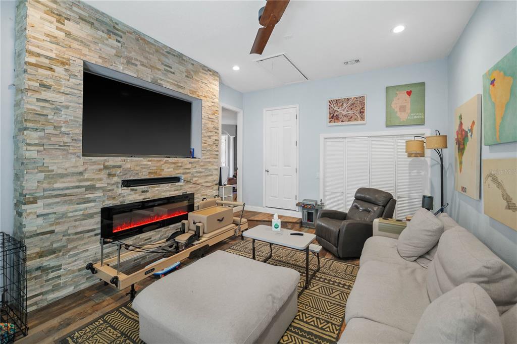 11622 Timber Ridge Drive Tampa, FL 33625 - Photo 8 of 43