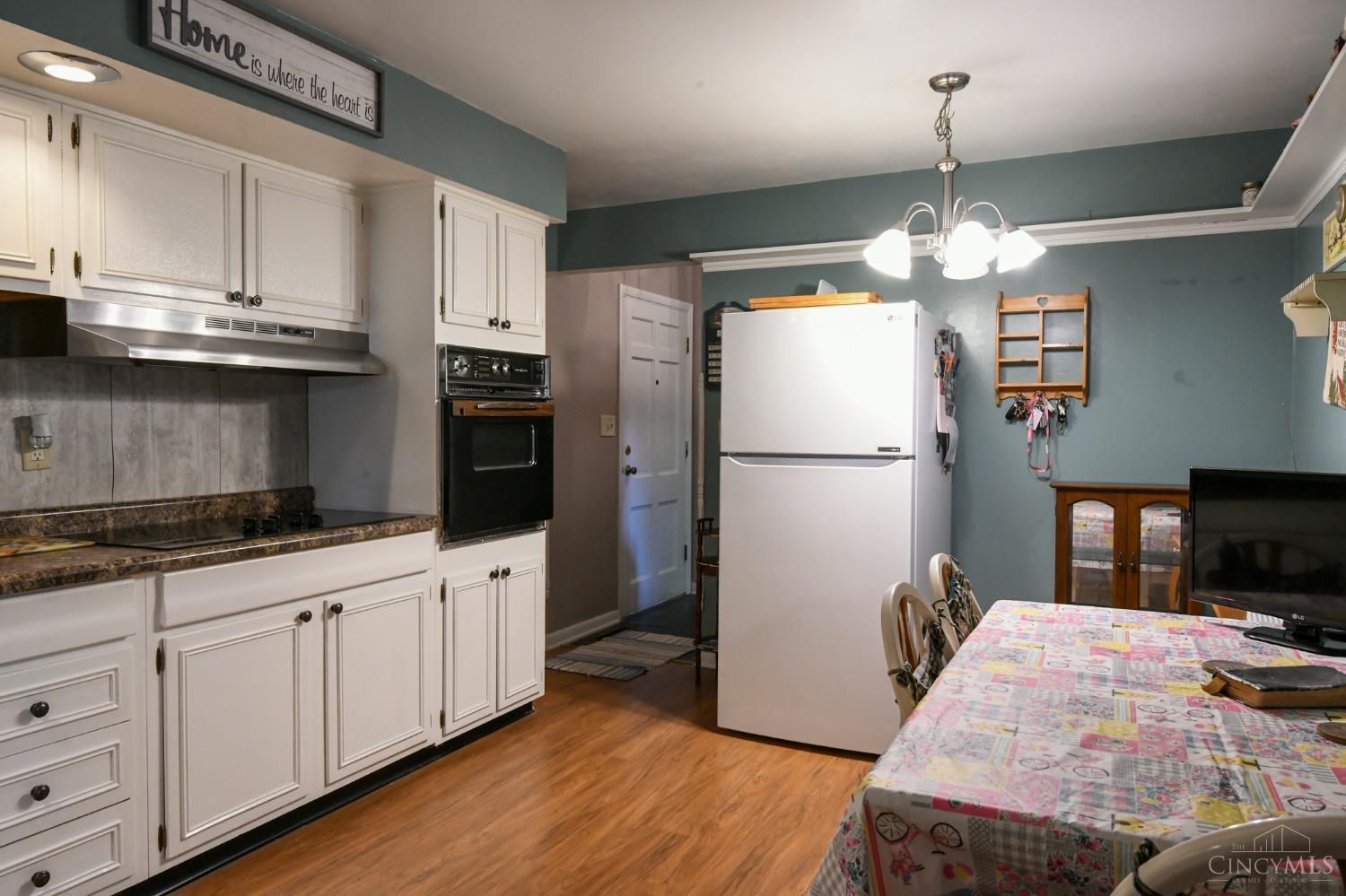 4301 Appleton Place Kettering, OH 45440 - Photo 12 of 38