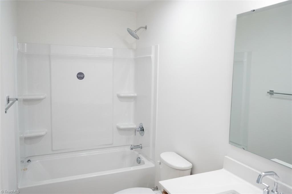 5158 Paramount Road, Unit 1062 Pfafftown, NC 27040 - Photo 23 of 27 Gallery Image 23