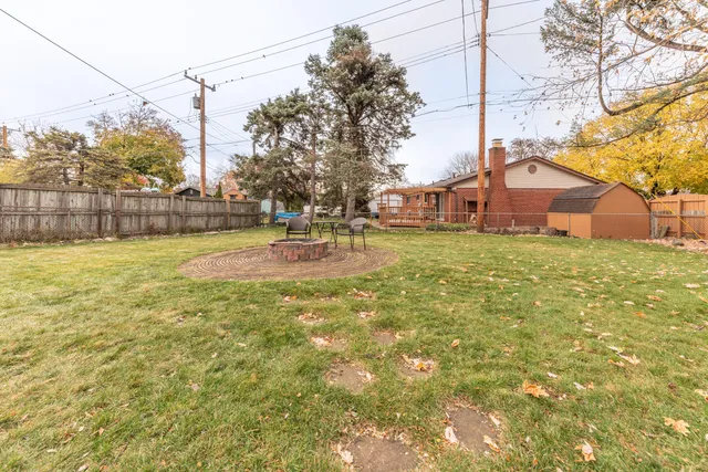 $369,900 | 14220 Knolson Street, Livonia, MI 48154