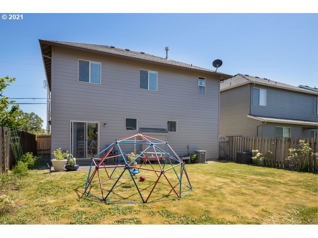 19521 Leland Road Oregon City, OR 97045 - Photo 23 of 27 Gallery Image 23