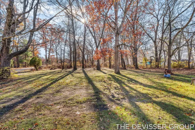 $230,000 | 922 Maas Lane, Pullman, MI 49450