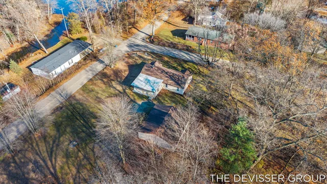 $230,000 | 922 Maas Lane, Pullman, MI 49450
