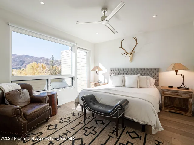 a view of sky from balcony