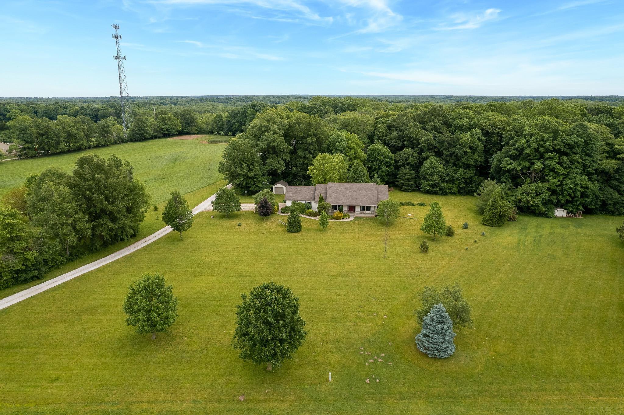 6835 Newcastle Road Lafayette, IN 47905 - Photo 3 of 36