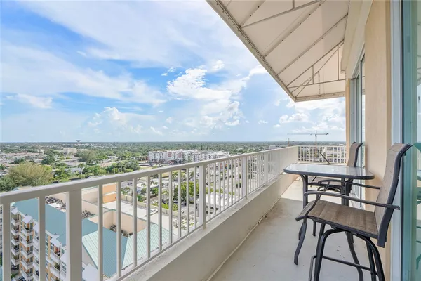 $4,222 | 625 Casa Loma Boulevard, Unit 1608, Boynton Beach, FL 33435