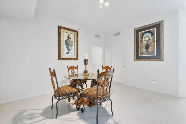 $4,222 | 625 Casa Loma Boulevard, Unit 1608, Boynton Beach, FL 33435