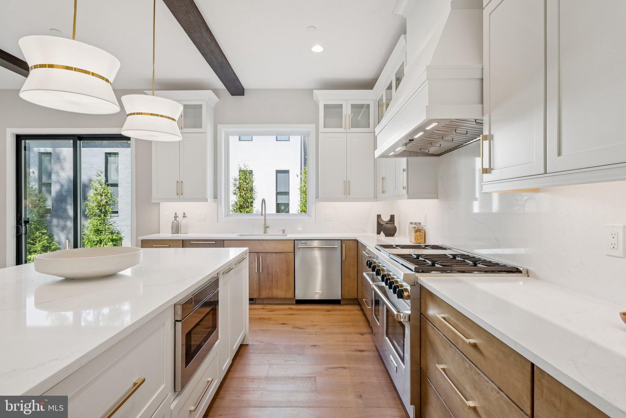 10200 Falls Road Potomac, MD 20854 - Photo 21 of 69
